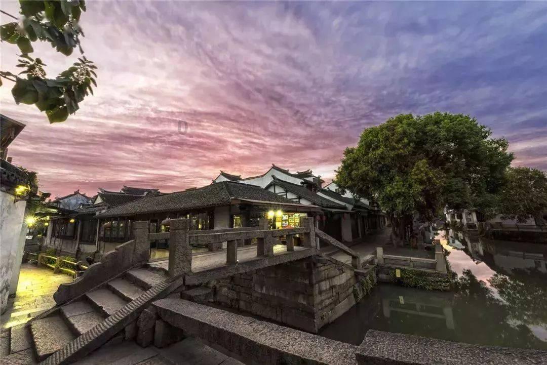 六界仙尊